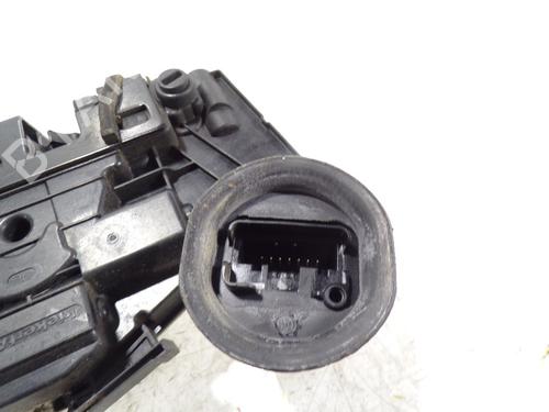 Rear left lock VW GOLF VI (5K1) 1.6 TDI | BP8493028C100 