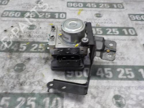 Used ABS pump ABS pump RENAULT KOLEOS I (HY_) 2.0 dCi (HY0K) (150 hp) 3862768 3862768