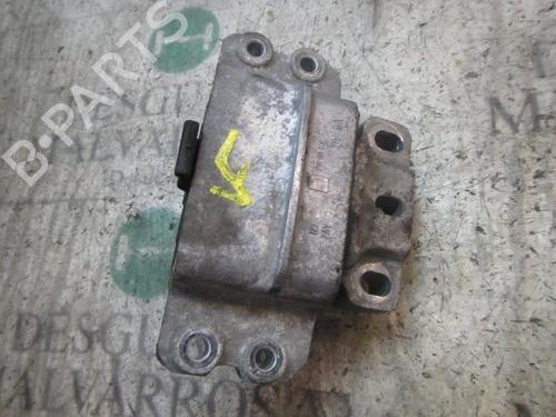 Used Engine mount Engine mount VW PASSAT B6 Variant (3C5) 1.9 TDI (105 hp) 9080884 9080884