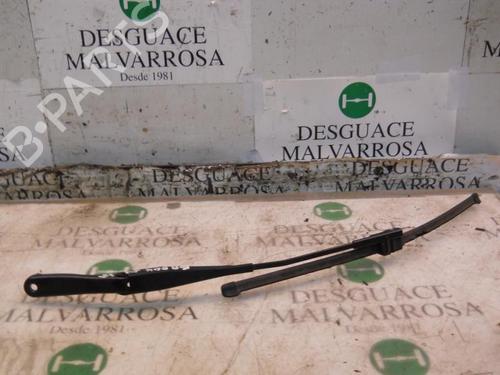 front-wipers-mechanism-opel-astra-h-a04-17-cdti-l48-2004-2005-2006-2007-2008-2009-2010-2011-2012-2013-2014-3741508 main image
