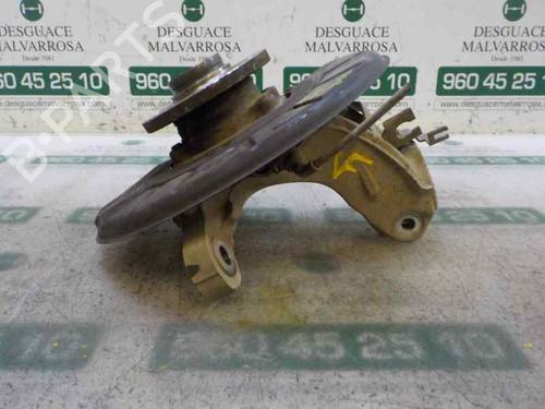 Used Left front steering knuckle VW PASSAT B6 (3C2) 2.0 TDI 16V (140 hp) 6241121