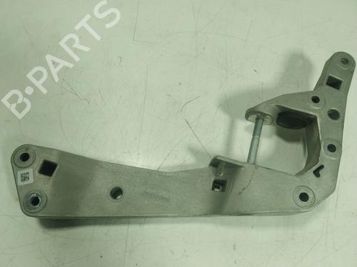 Used Support Support BMW 8 Coupe (G15, F92) 840 i xDrive (333 hp) 24538711 24538711