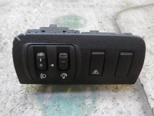 Elektronische module RENAULT MEGANE III Hatchback (BZ0/1_, B3_) [2008-2025]  3998105