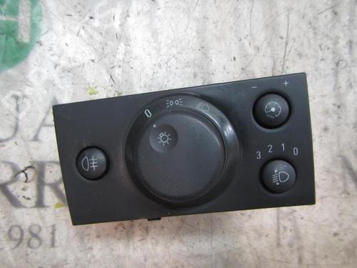 Used Headlight switch Headlight switch OPEL MERIVA A MPV (X03) 1.7 CDTI (E75) (100 hp) 3823193 3823193