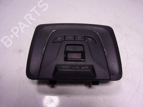 Used Interior roof light Interior roof light TOYOTA COROLLA Cross (ZVG1_, ZSG1_, MXGH1_, MXGA1_) 1.8 Hybrid (ZVG13) (140 hp) 15889817 15889817