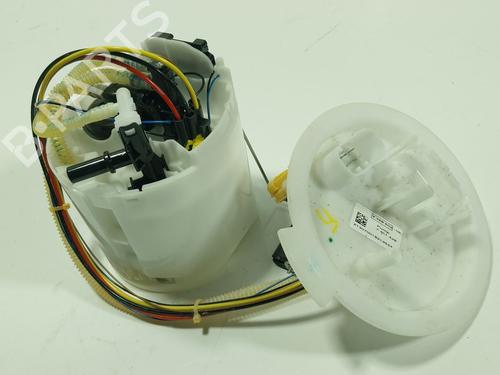 Used Fuel pump Fuel pump BMW 5 (G30, F90) [2016-2026] 30265099 30265099