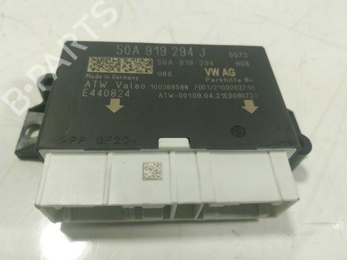Used Electronic module Electronic module VW T-CROSS (C11, D31) 1.0 TSi (116 hp) 17960757 17960757