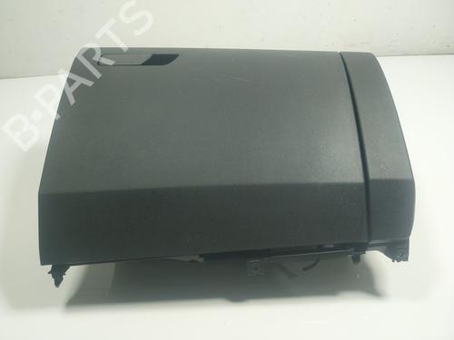 Used Glove box SEAT LEON Sportstourer (KL8, KLD) [2020-2025]  18055102