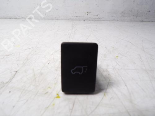 Used Tailgate handle Tailgate handle TOYOTA RAV 4 IV (_A4_) 2.5 Hybrid (AVA42_) (155 hp) 10486156 10486156