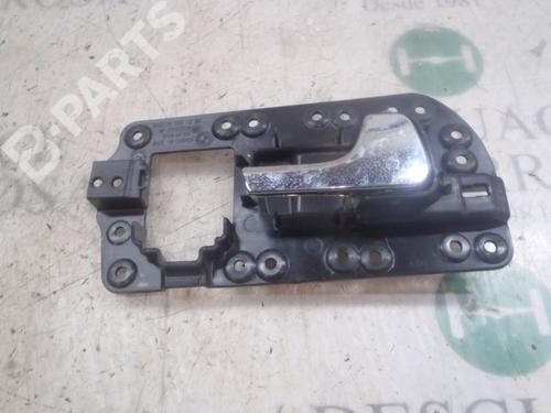 rear-right-interior-door-handle-cadillac-srx-36-15921370-2003-2004-2005-2006-2007-2008-2009-4016331 main image