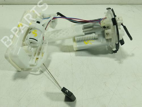Used Fuel pump Fuel pump 31048129 31048129