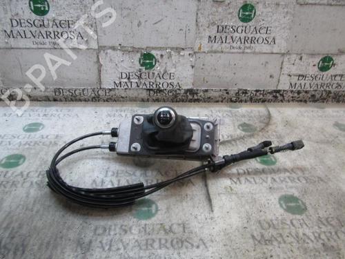 Used Gear lever AUDI A1 Sportback (8XA, 8XF) 1.0 TFSI (95 hp) 9080989
