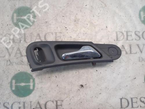 Used Rear right interior door handle Rear right interior door handle MERCEDES-BENZ C-CLASS (W203) C 220 CDI (203.006) (136 hp) 3806582 3806582