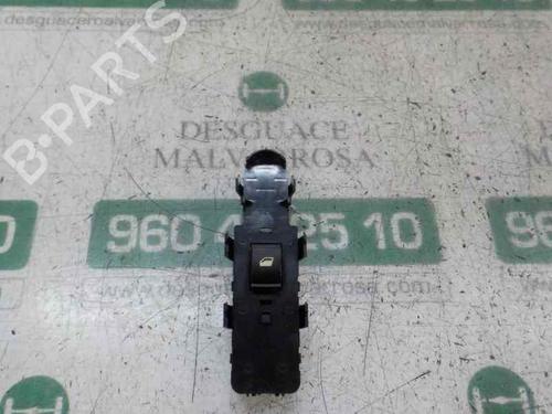 Used Right front window switch Right front window switch CITROËN C3 II (SC_) 1.6 HDi (92 hp) 4745606 4745606