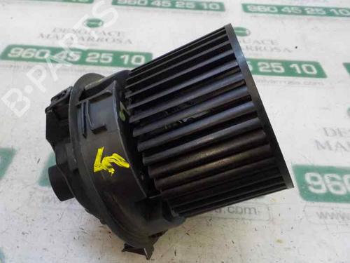 Heater blower motor RENAULT CLIO IV Grandtour (KH_)  BP5334746M62