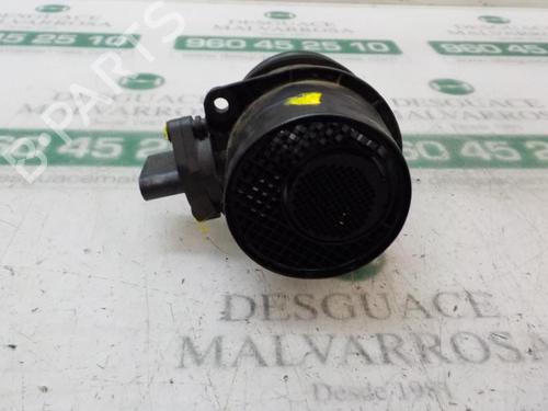 Used Mass air flow sensor Mass air flow sensor AUDI A4 B7 (8EC) 2.0 TDI 16V (140 hp) 3880921 3880921