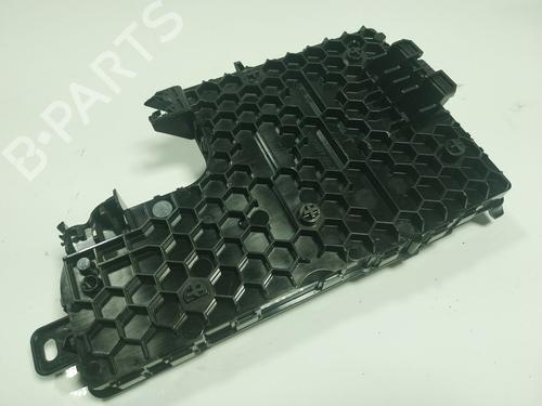 Elektronisk modul TESLA MODEL Y (5YJY) Long Range All-wheel Drive | BP16665731M83 