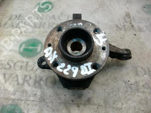 Used Left front steering knuckle Left front steering knuckle RENAULT CLIO II (BB_, CB_) 1.2 (BB0A, BB0F, BB10, BB1K, BB28, BB2D, BB2H, CB0A,... (58 hp) 3777769 3777769