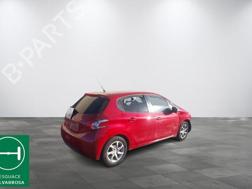 Left taillight PEUGEOT 208 I (CA_, CC_) 1.4 HDi | BP17648212C34 