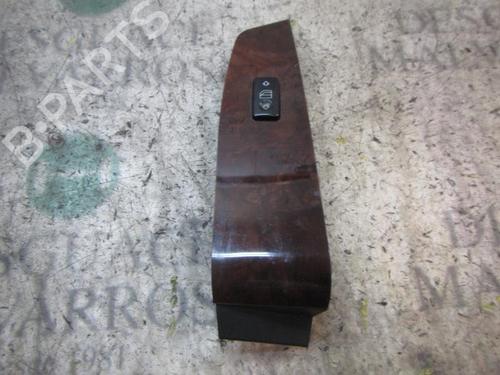 Used Right front window switch Right front window switch MERCEDES-BENZ S-CLASS (W220, V220) [1998-2005] 3834262 3834262