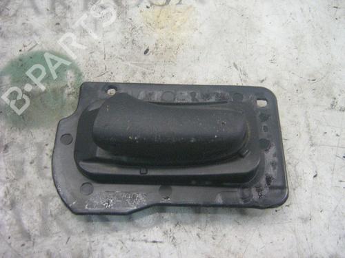 Used Front left interior door handle OPEL VECTRA B (J96) [1995-2004]  3751375