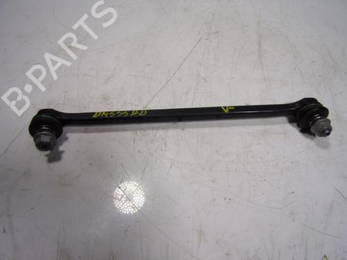 Used Right front suspension arm Right front suspension arm TOYOTA YARIS (_P21_, _PA1_, _PH1_) 1.5 Hybrid (MXPH11) (92 hp) 15634352 15634352
