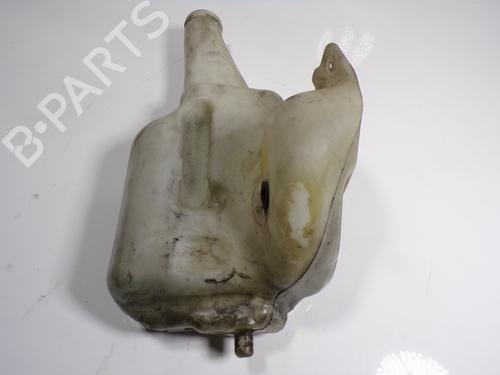 Used Windscreen washer tank Windscreen washer tank MERCEDES-BENZ SPRINTER 3,5-t Bus (B906) [2006-2020] 8257611 8257611