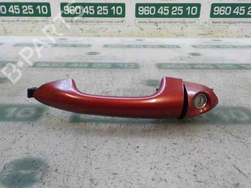 Used Front left exterior door handle KIA CEE'D (JD) 1.4 CVVT (100 hp) 6046422