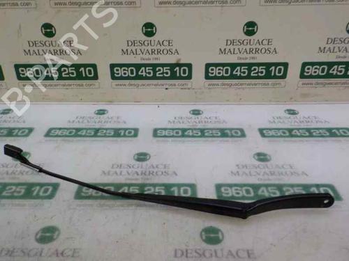 front-wipers-mechanism-ford-focus-iv-hn-15-ecoblue-2206251-2018-6301780 main image