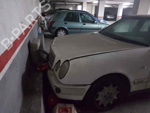 Front right window mechanism MERCEDES-BENZ E-CLASS (W210)  | BP3848047C23 