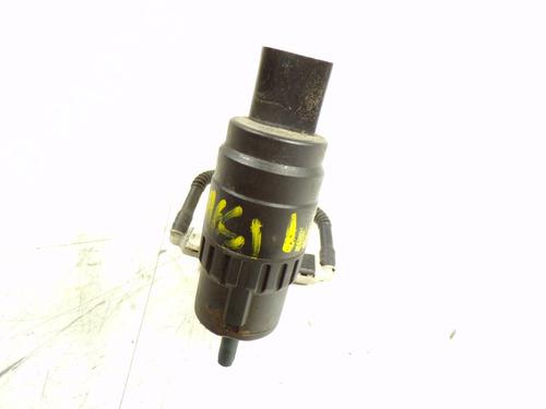 Used Washer pump Washer pump VW TOURAN (1T1, 1T2) 2.0 TDI (170 hp) 14286174 14286174
