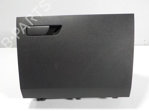 Used Glove box Glove box SEAT LEON (5F1) 2.0 TDI (150 hp) 13235965 13235965