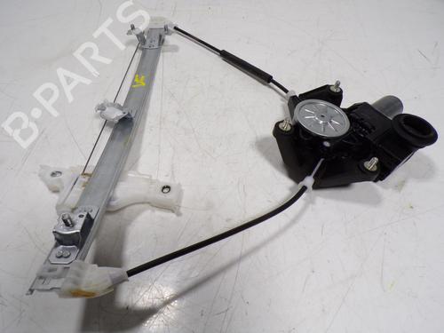 Lève-vitre arrière gauche TOYOTA YARIS CROSS (MXP_) [2020-2024]null 698400D440 | 857200D560