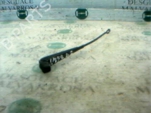 Used Front windshield wiper arm Front windshield wiper arm 3759768 3759768