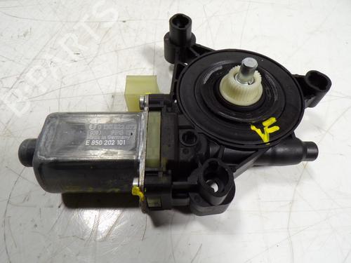 Used Left front window motor CUPRA LEON Sportstourer (KL8, KU8, KUD) 2.0 TSI 4Drive (310 hp) 15195566