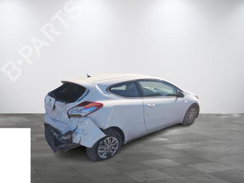 Reverse light KIA CEE'D (JD) 1.6 CRDi 110 | BP17029396C36  - Image 7