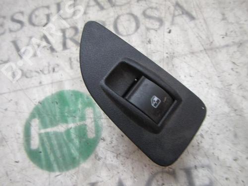 Used Left rear window switch FIAT BRAVO II (198_) 1.9 D Multijet (198AXB1A) (120 hp) 3822321
