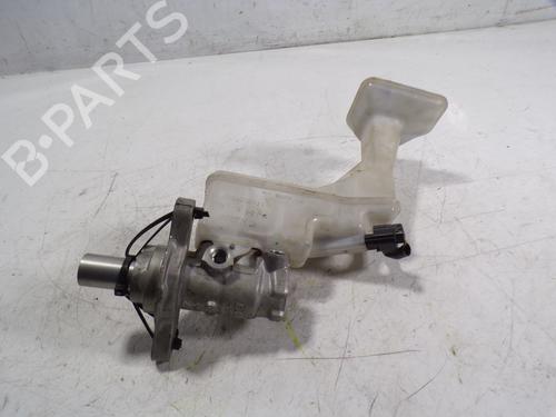 Brake master cylinder NISSAN QASHQAI II (J11, J11_) 1.3 DIG-T | BP9395265M77