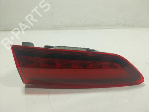 left-tailgate-light-skoda-karoq-nu7-nd7-2017-23216940 main image