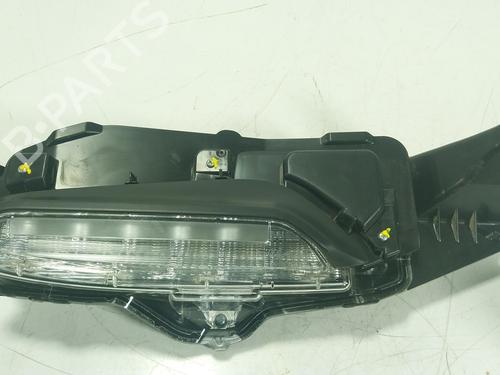Used Right front indicator Right front indicator TOYOTA YARIS CROSS (MXP_) 1.5 Hybrid (MXPJ11) (131 hp) 32439837 32439837