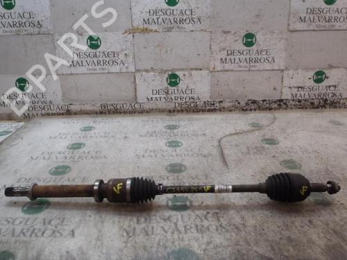 Used Right front driveshaft RENAULT CLIO III (BR0/1, CR0/1) 1.2 16V (BR02, BR0J, BR11, CR02, CR0J, CR11) (75 hp) 3828655