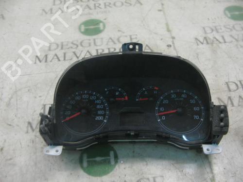 Used Instrument cluster Instrument cluster FIAT PANDA (169_) 1.3 D Multijet (169AXG1A, 169AXD1A) (75 hp) 3748177 3748177