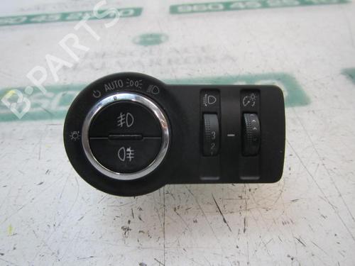 Used Headlight switch CHEVROLET CRUZE (J300) [2009-2025]  3872292