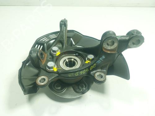 Used Left front steering knuckle TOYOTA COROLLA Liftback (_E11_) [1997-2002]  19303168