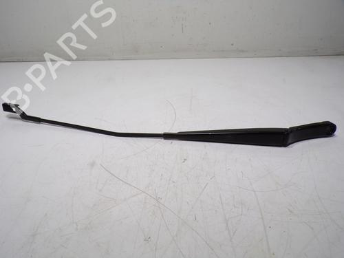 Used Front windshield wiper arm Front windshield wiper arm SEAT LEON Sportstourer (KL8, KLD) 2.0 TDI (150 hp) 15064497 15064497