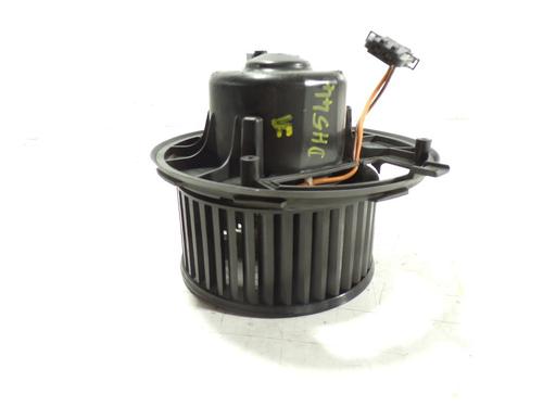 Used Heater blower motor Heater blower motor VW GOLF VI (5K1) 1.6 TDI (105 hp) 8530778 8530778