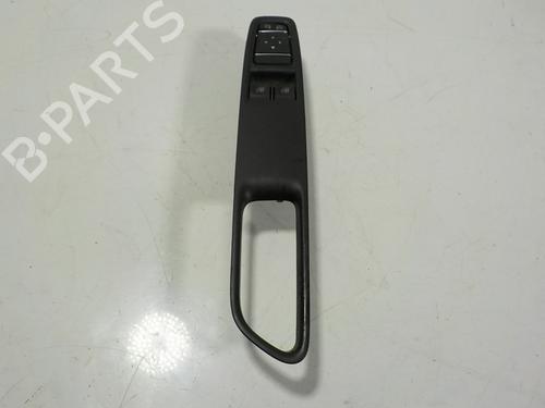 Used Left front window switch Left front window switch RENAULT CLIO IV (BH_) 1.5 dCi 90 (90 hp) 15061250 15061250
