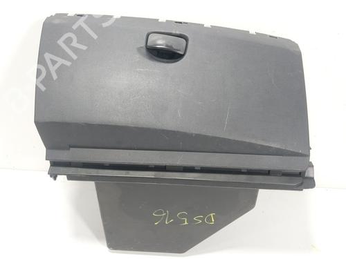 Hanskerom Hanskerom RENAULT MEGANE II Saloon (LM0/1_) 1.5 dCi (LM1E) (106 hp) 34369771 34369771