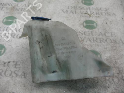 Used Windscreen washer tank VW POLO III (6N1) 60 1.4 (60 hp) 7413294