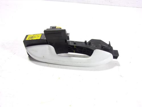 front-right-exterior-door-handle-kia-ceed-cd-82661j7010-2018-10089461 main image